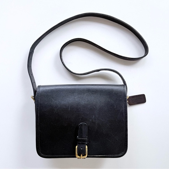Coach Handbags - Vintage Coach Saddle Pouch Bag 9590 Black Glovetanned Leather New York City USA
